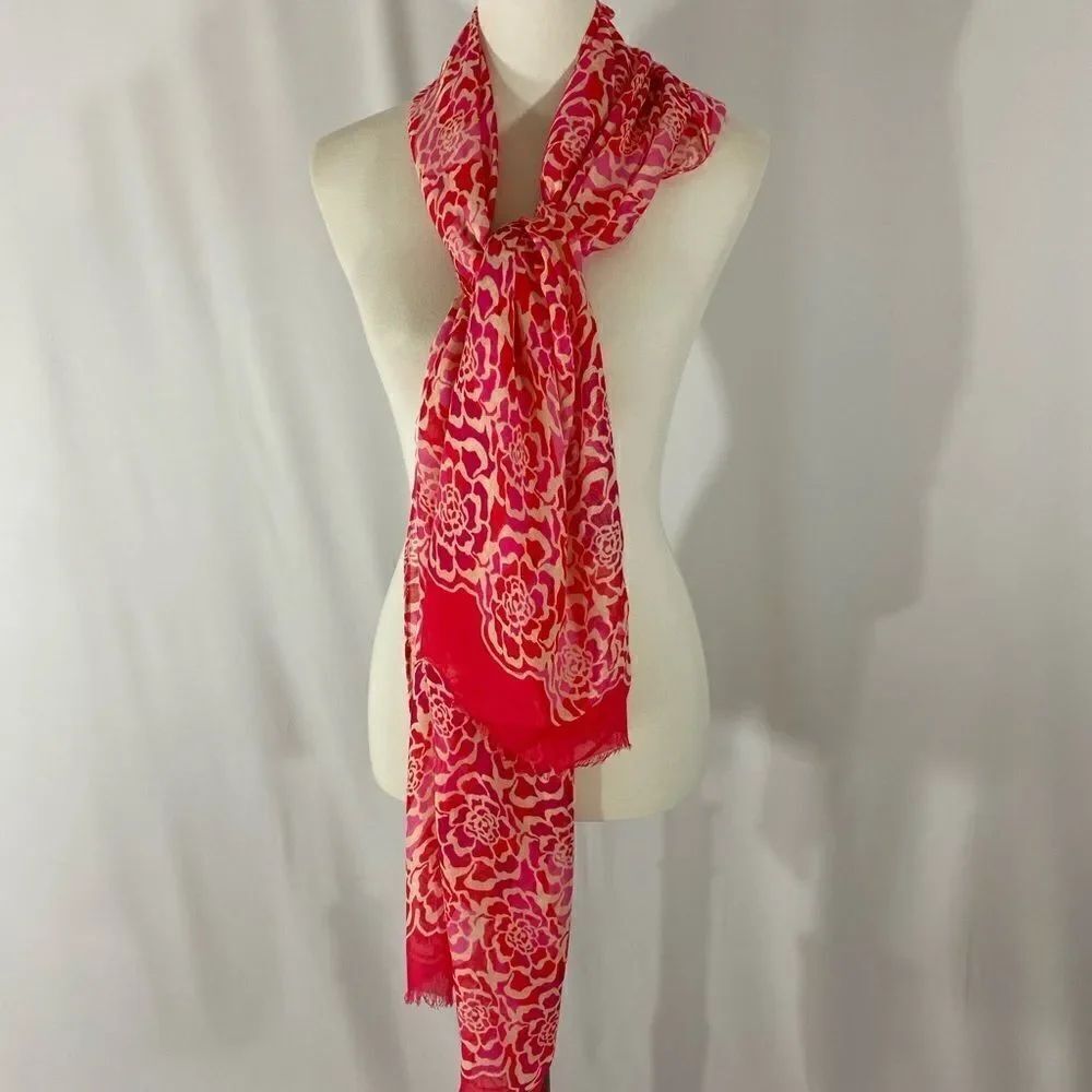 NWOT Vera Bradley Floral Print Scarf